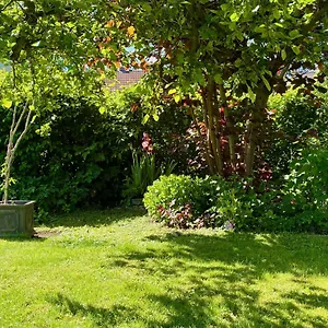 Apartment Auszeit-ort Mit Wohlfuehl-garantie, Neu-Ulm